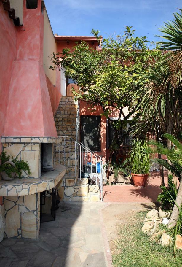 L'Isola Felice Apartment مونسيرّاتو المظهر الخارجي الصورة